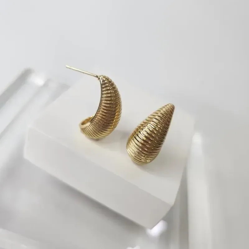 BRINCO OURO GOTA LISTRA