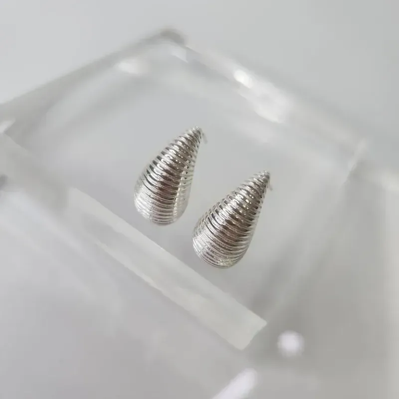 BRINCO PRATA GOTA LISTRA