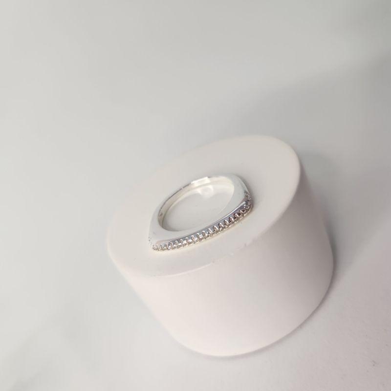ANEL PRATA ZIRCÔNIAS RETO