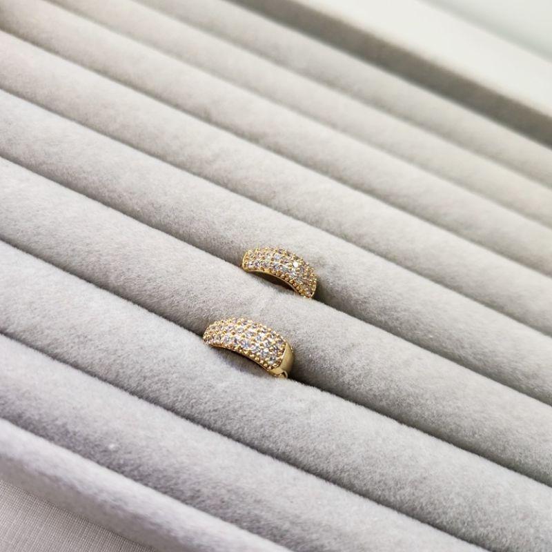 BRINCO ARGOLA OURO GOT G Z