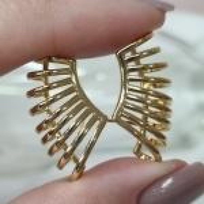 BRINCO OURO EAR CUFF FIOS	