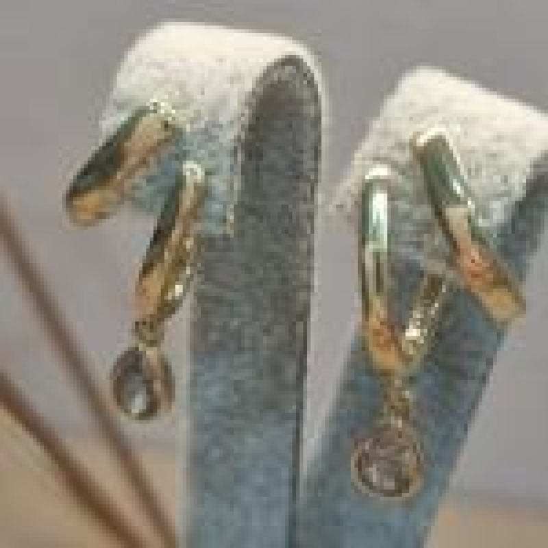 BRINCO OURO EAR HOOK  GOTA CRISTAL	