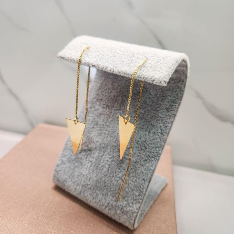 BRINCO OURO FIO TRIANGULO