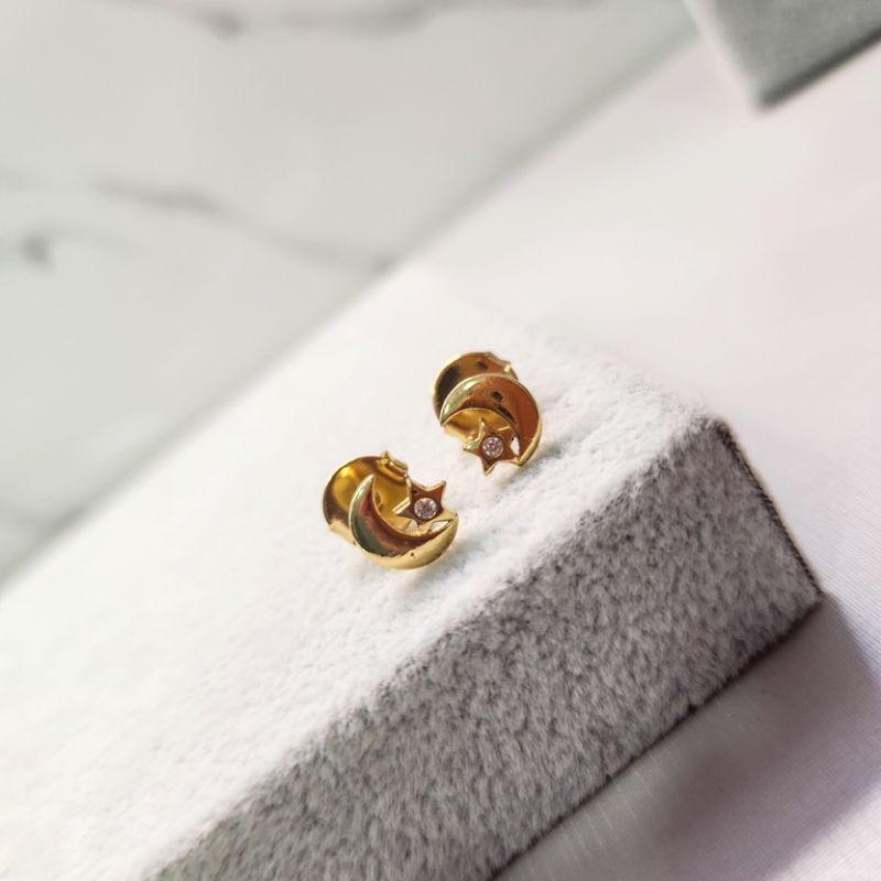 BRINCO OURO LUA ESTRELA