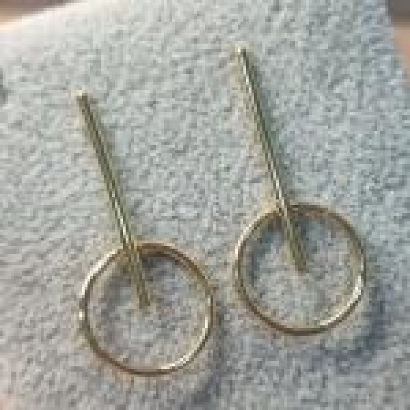 BRINCO OURO PINO CIRC	