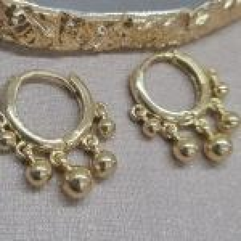 BRINCO OURO TRANQUETA BOLINHAS