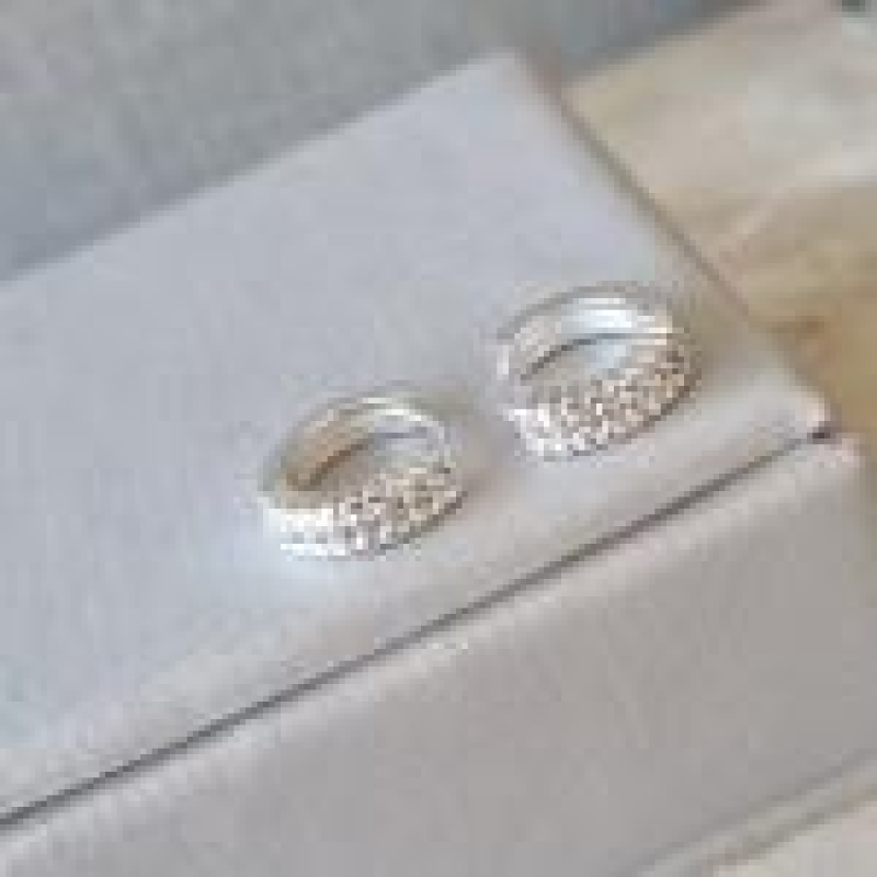 BRINCO PRATA ARGOLA BOLINHA ZIRC