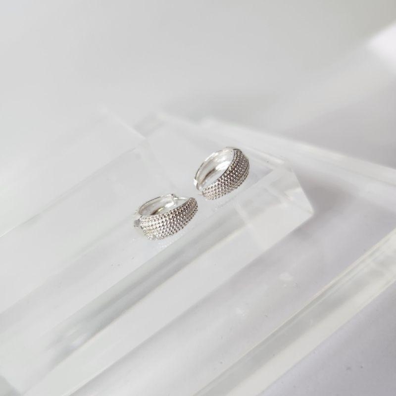 BRINCO PRATA ARGOLA CRAQUELADA M