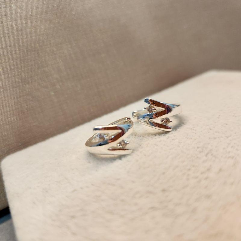 BRINCO PRATA ARGOLA DOIS PONTOS DE LUZ