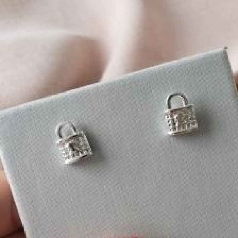 BRINCO PRATA CADEADO