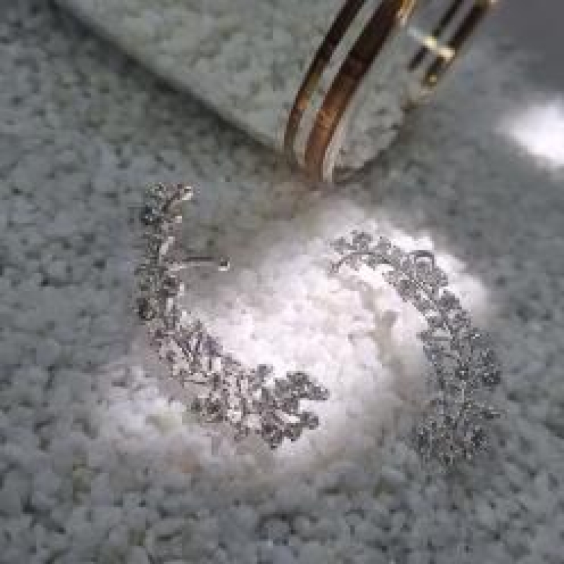 BRINCO PRATA EAR CUFF FESTA	