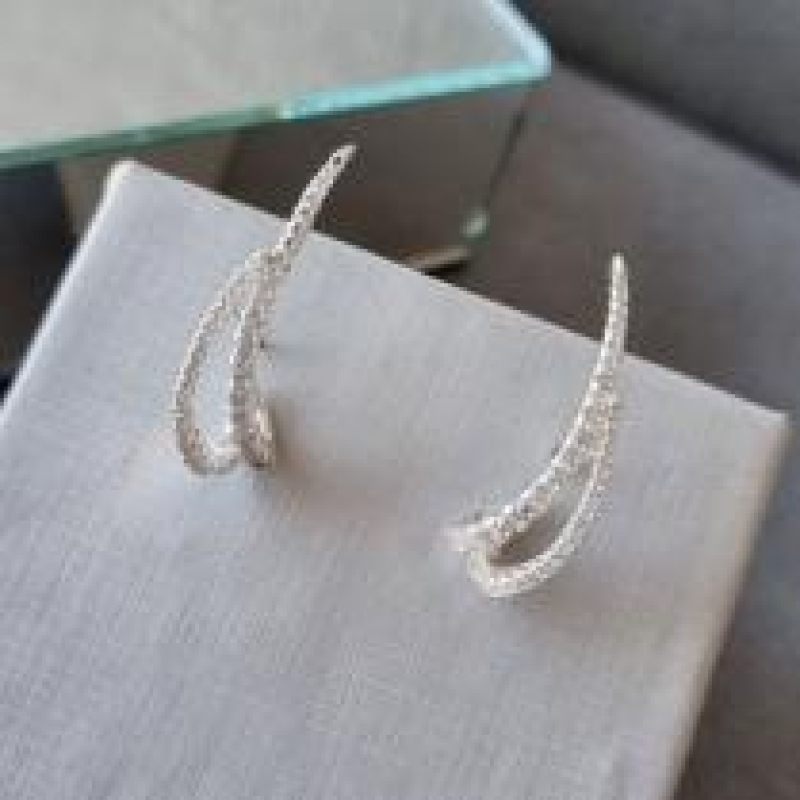 BRINCO PRATA EAR HOOK DUAS LINHAS FESTA