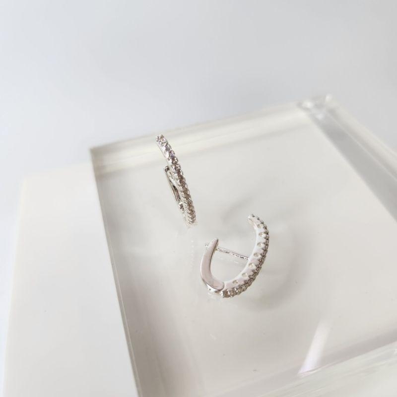 BRINCO PRATA EAR HOOK ZIRC