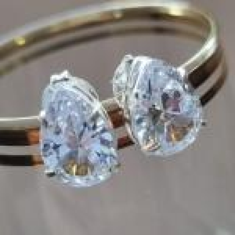BRINCO PRATA GOTA CRISTAL	