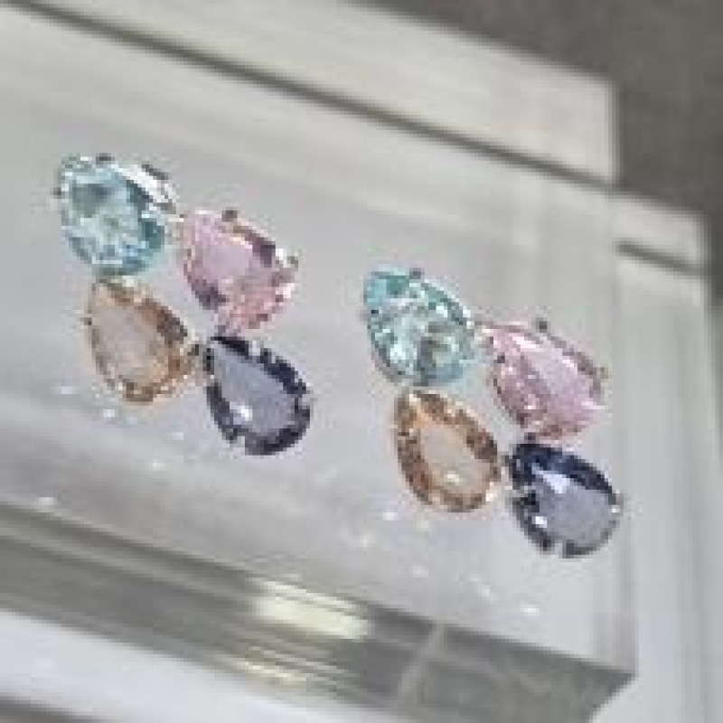 BRINCO PRATA LOSANGO GOTA COLOR