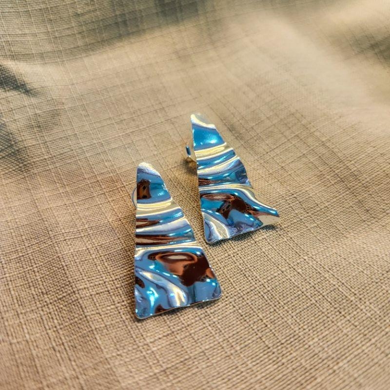 BRINCO PRATA ORGANICO TRIANG