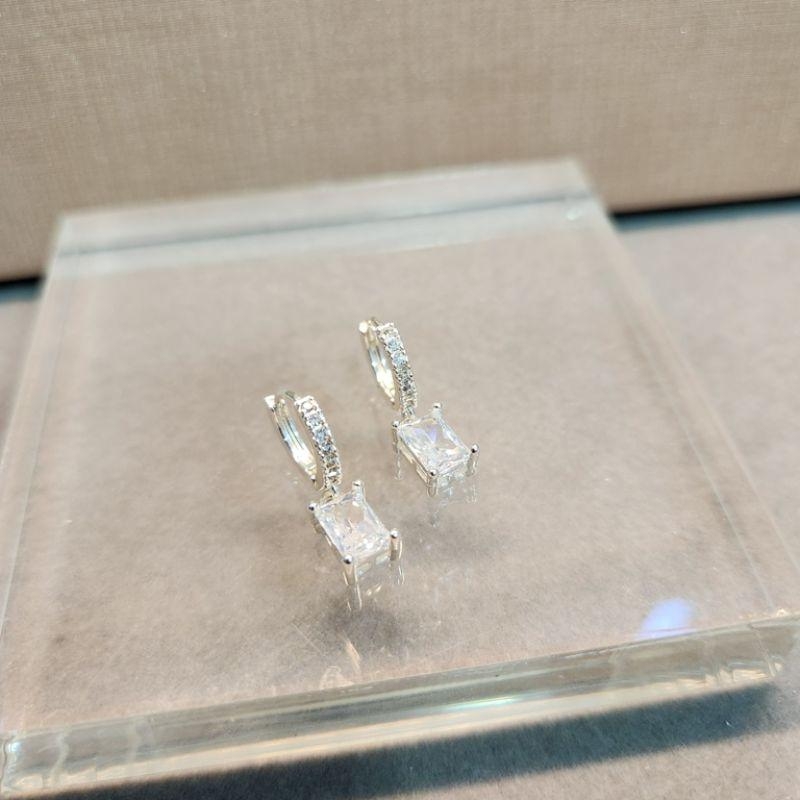 BRINCO PRATA ARGOLA TRANQ RETANG