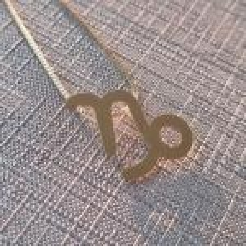 COLAR OURO CAPRICÓRNIO