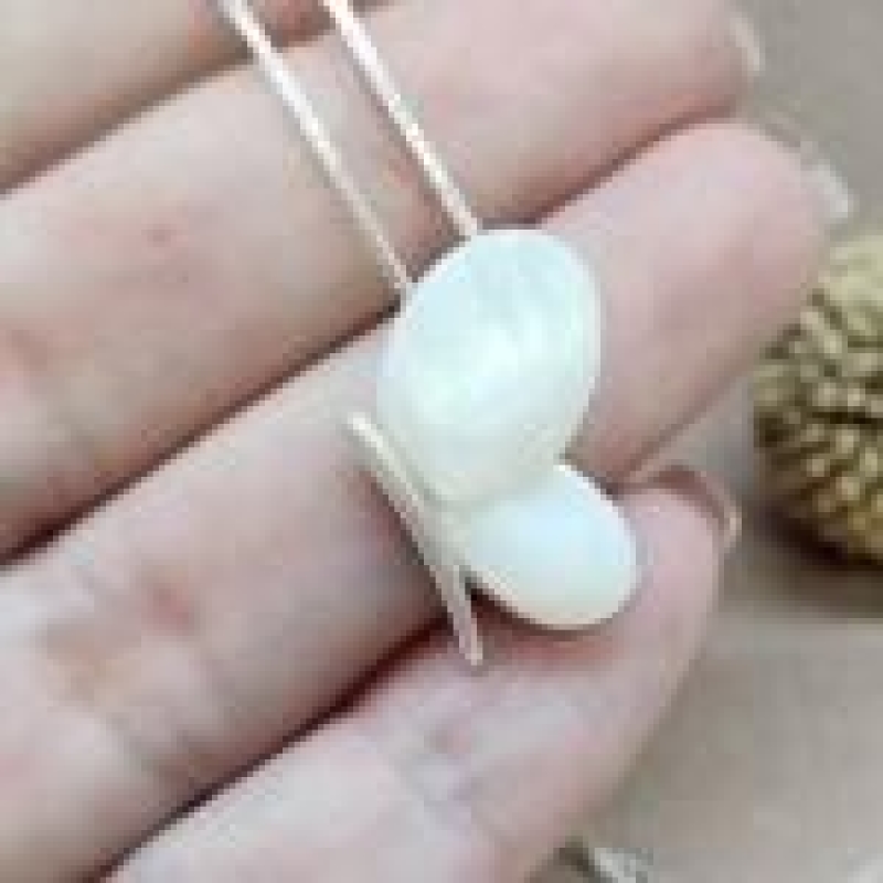 COLAR PRATA BORB MADREPÉROLA