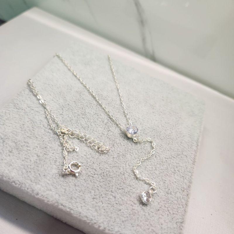 COLAR PRATA GRAVATA PONTO DE LUZ