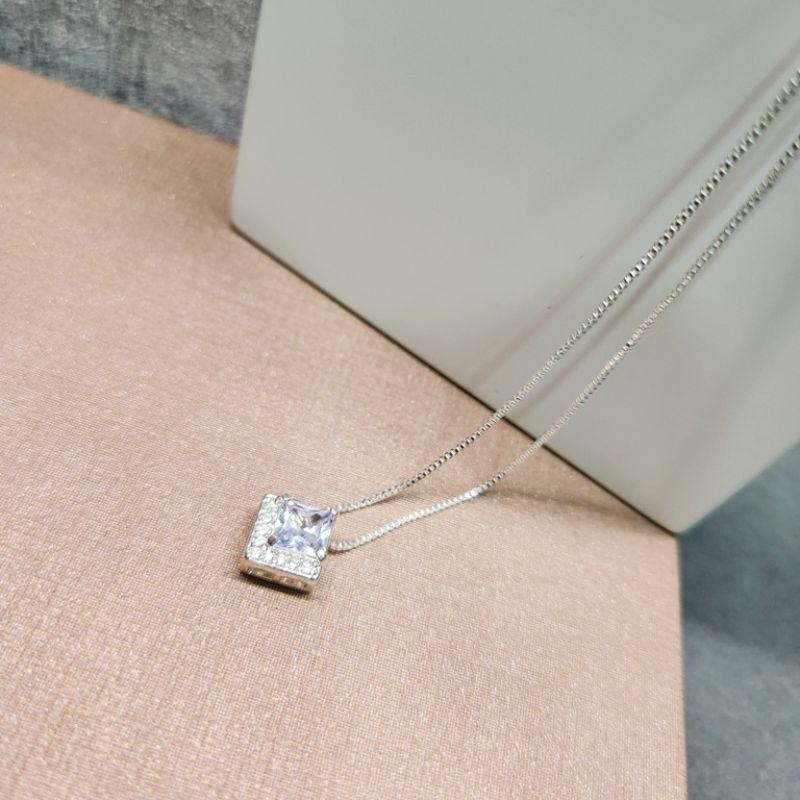 COLAR PRATA QUADRADO CRISTAL Z