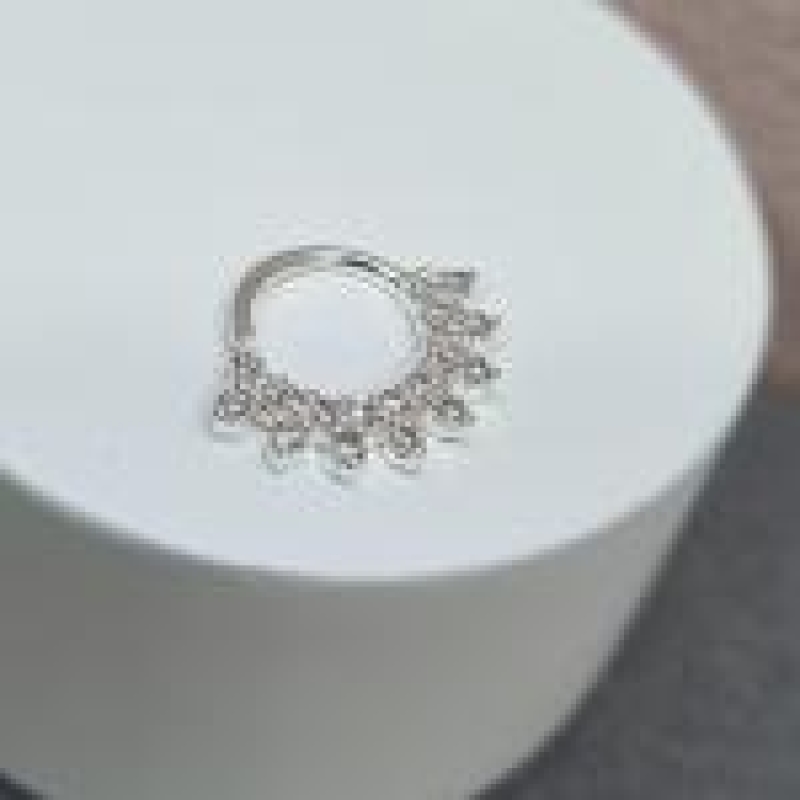 PIERCING PRATA PONTA ZIRC