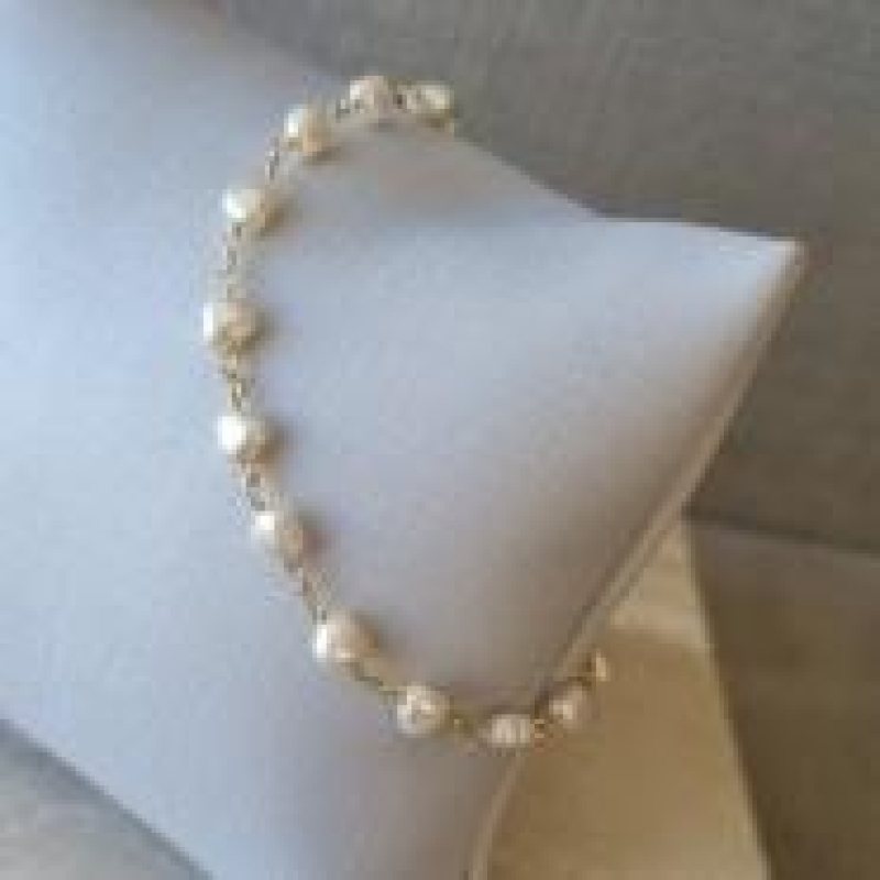 PULSEIRA OURO PÉROLA CORA