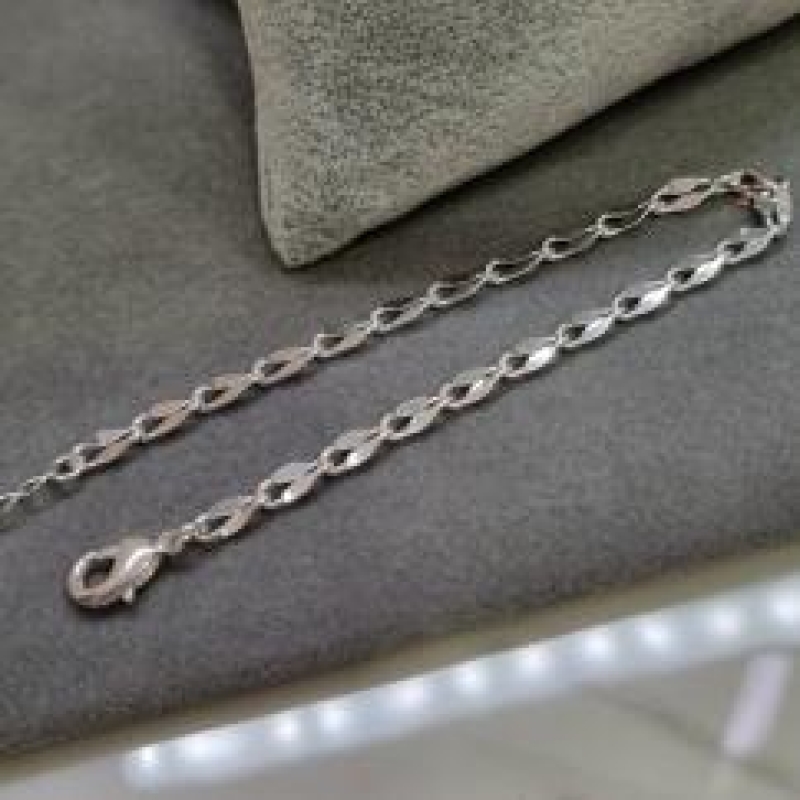 PULSEIRA PRATA C ELOS LOSANGO