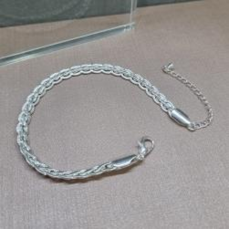 PULSEIRA PRATA C TRANÇA	
