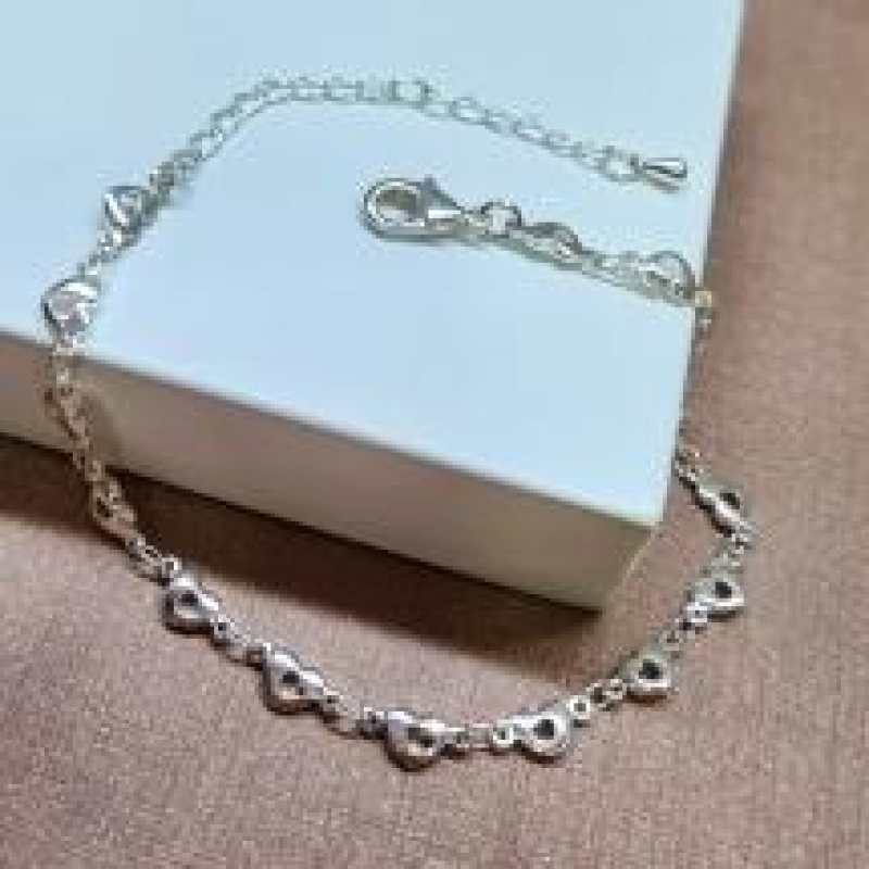 PULSEIRA PRATA CORAÇÃO VAZ