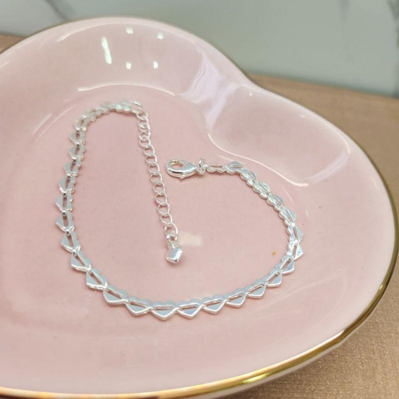 PULSEIRA PRATA CORAÇÕES TRAÇO