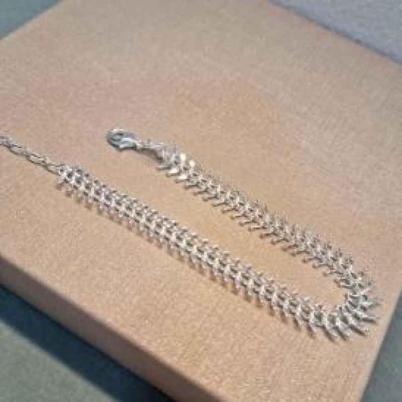 PULSEIRA PRATA ESCAMA	PP569