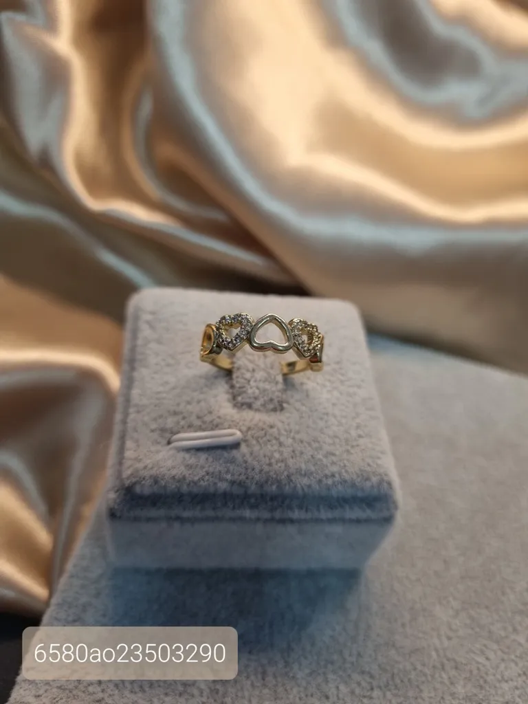 ANEL OURO G CORAÇOES V Z