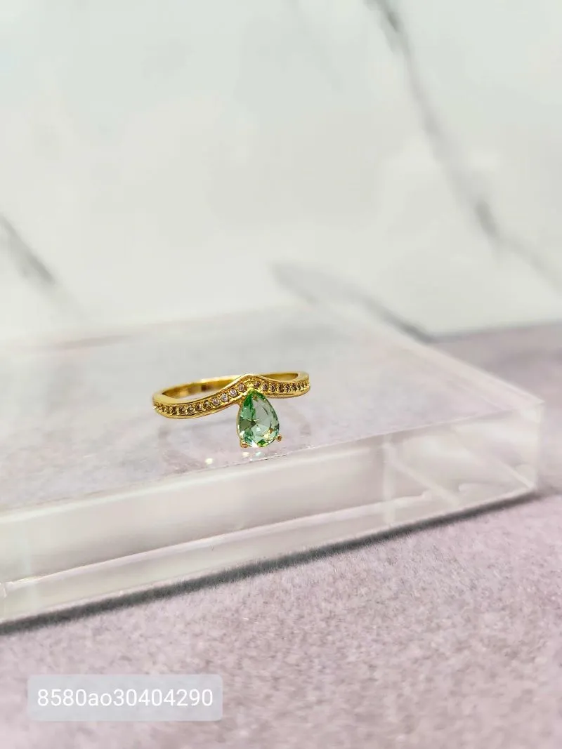 ANEL OURO GOTINHA VERDE