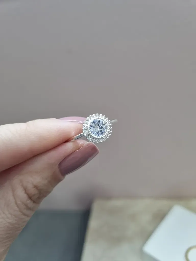 ANEL PRATA CHUVEIRINHO