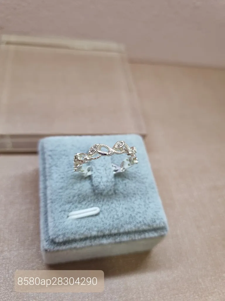 ANEL PRATA FOLHAS ZIRC