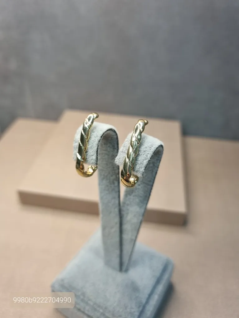 BRINCO EAR HOOK OURO ASPIRAL