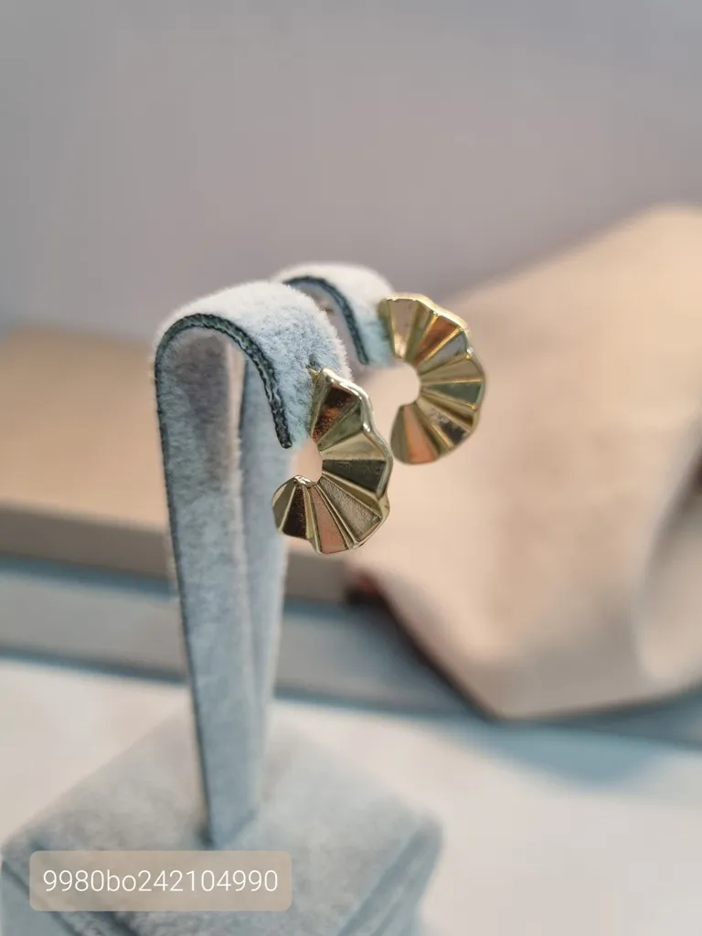 BRINCO OURO ARGOLA LEQUE