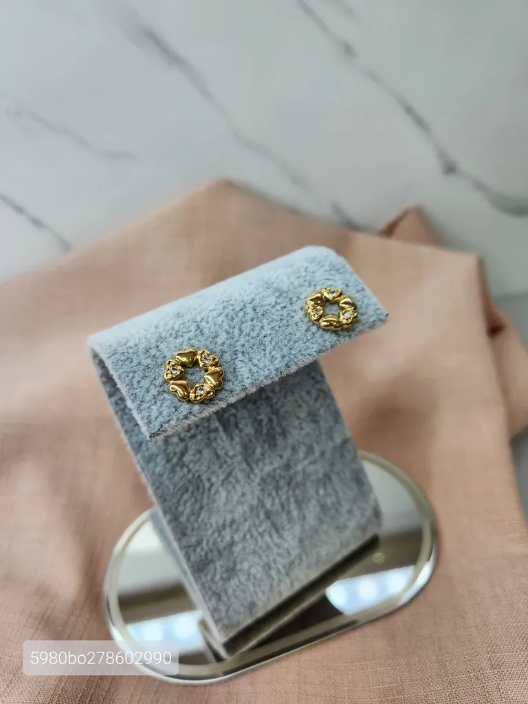 BRINCO OURO CIRC CORA