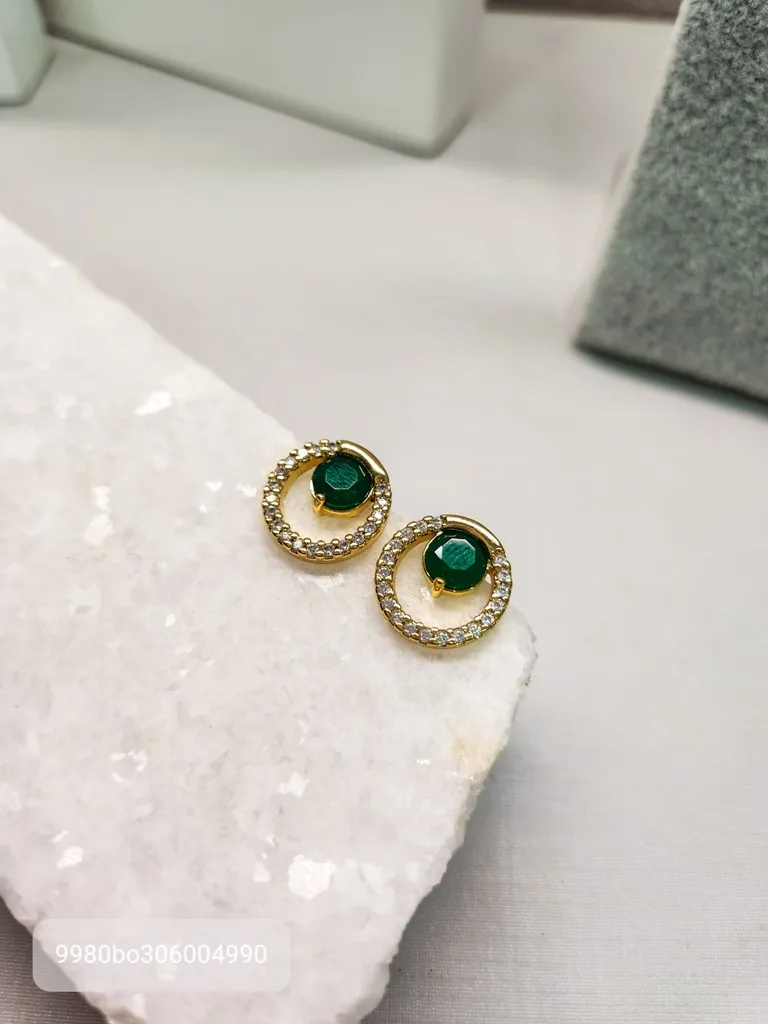 BRINCO OURO CIRC ZIRC ESMERALDA