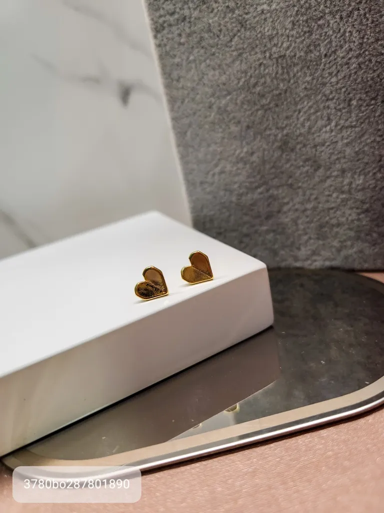 BRINCO OURO CORAÇÃO ORIGAMI