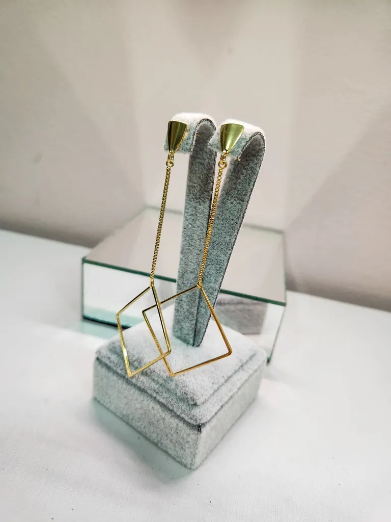 BRINCO OURO CORRENTE LOSANGO