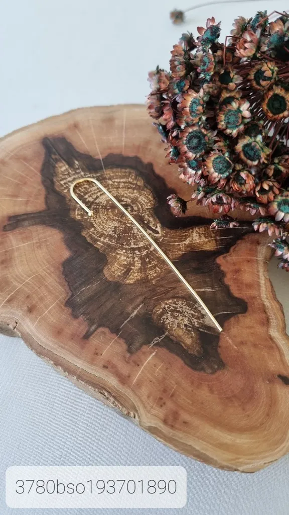 BRINCO OURO EAR PIN OURO CLEAN