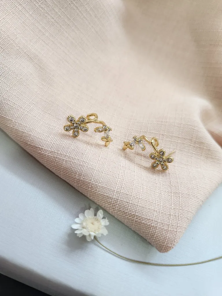 BRINCO OURO FLOR BOR