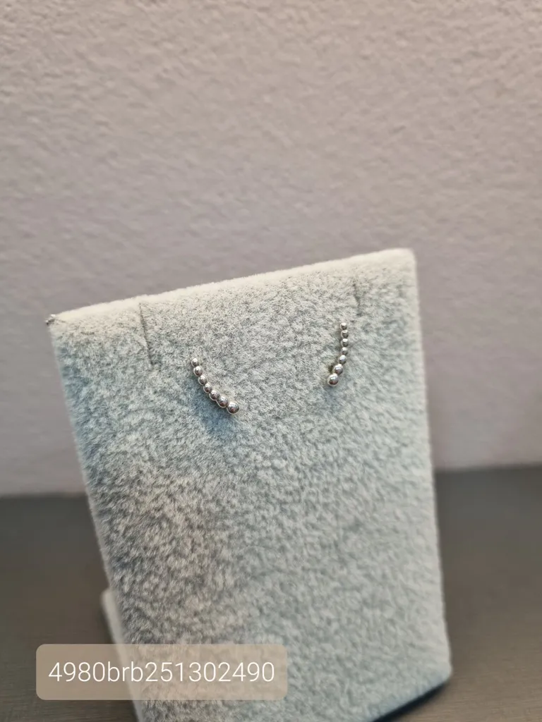 BRINCO RODIO BRANCO MINI EAR CUFF BOL