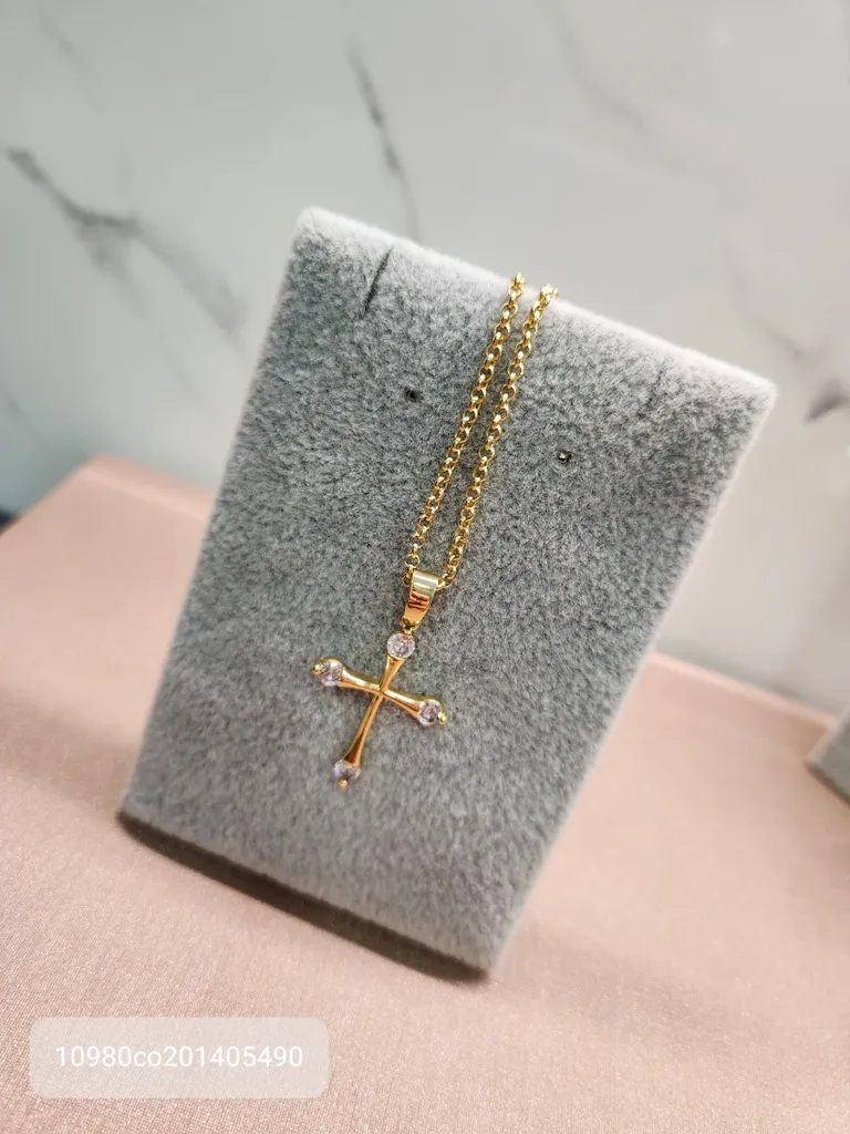 COLAR OURO CRUZ 3 PONTOS DE LUZ