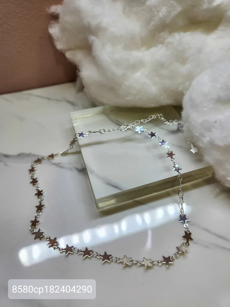 COLAR PRATA CHOKER ESTRELAS CHAPADAS