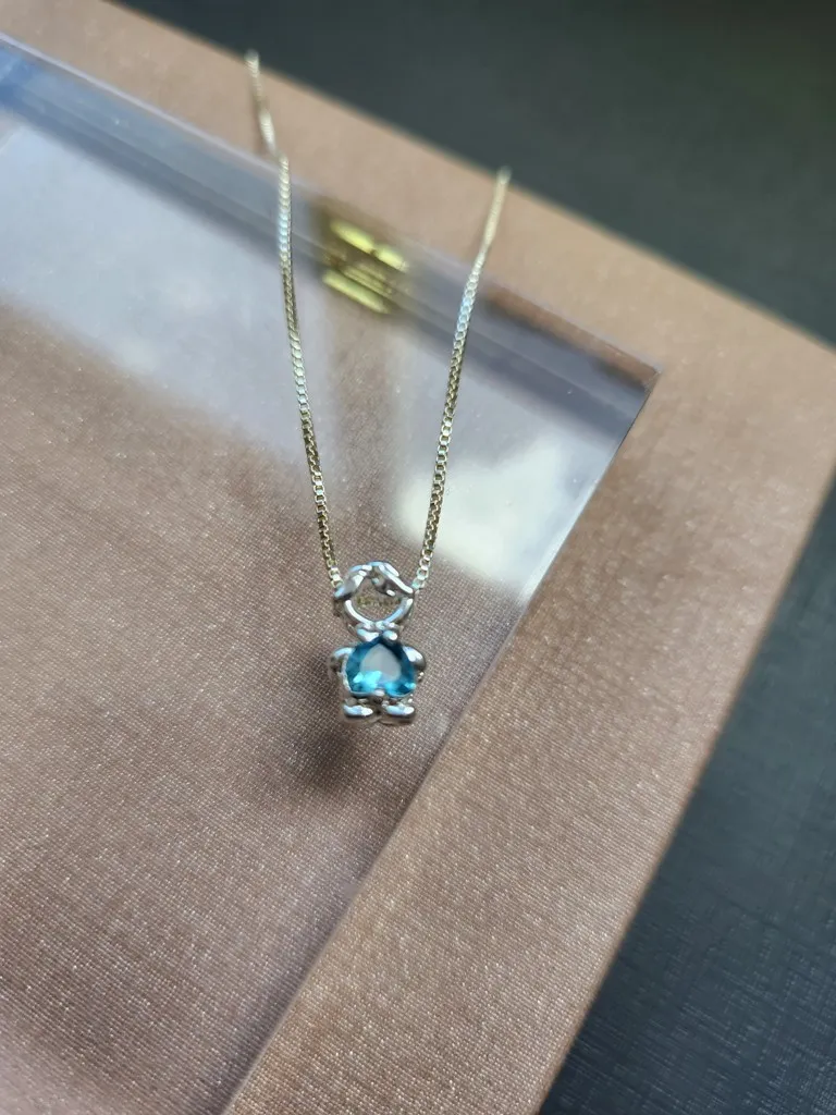 COLAR PRATA MENINO AZUL