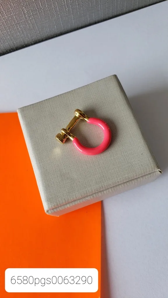 PINGENTE OURO FECHO PINK