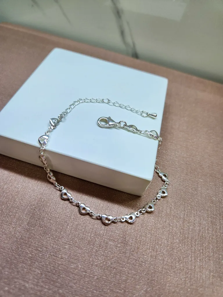 PULSEIRA PRATA CORAÇÃO VAZ